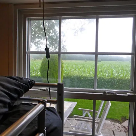 木屋 Appelvink, Toplocatie In Bosrijke Omgeving 奥斯特韦克