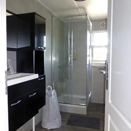 Appelvink, Toplocatie In Bosrijke Omgeving