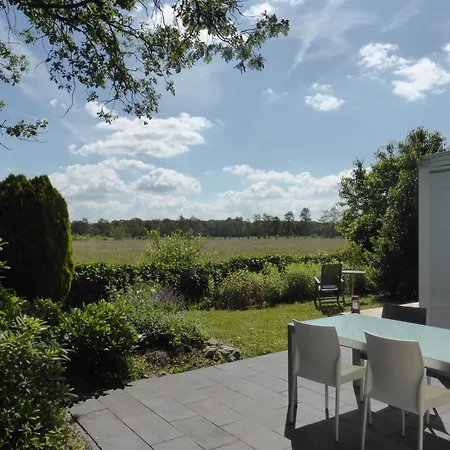 Appelvink, Toplocatie In Bosrijke Omgeving * Ойстервейк